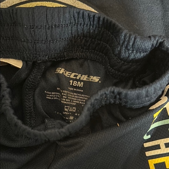 EUC Mickey Mouse and Skechers Kids Outfit Set 18 months - Picture 4 of 7